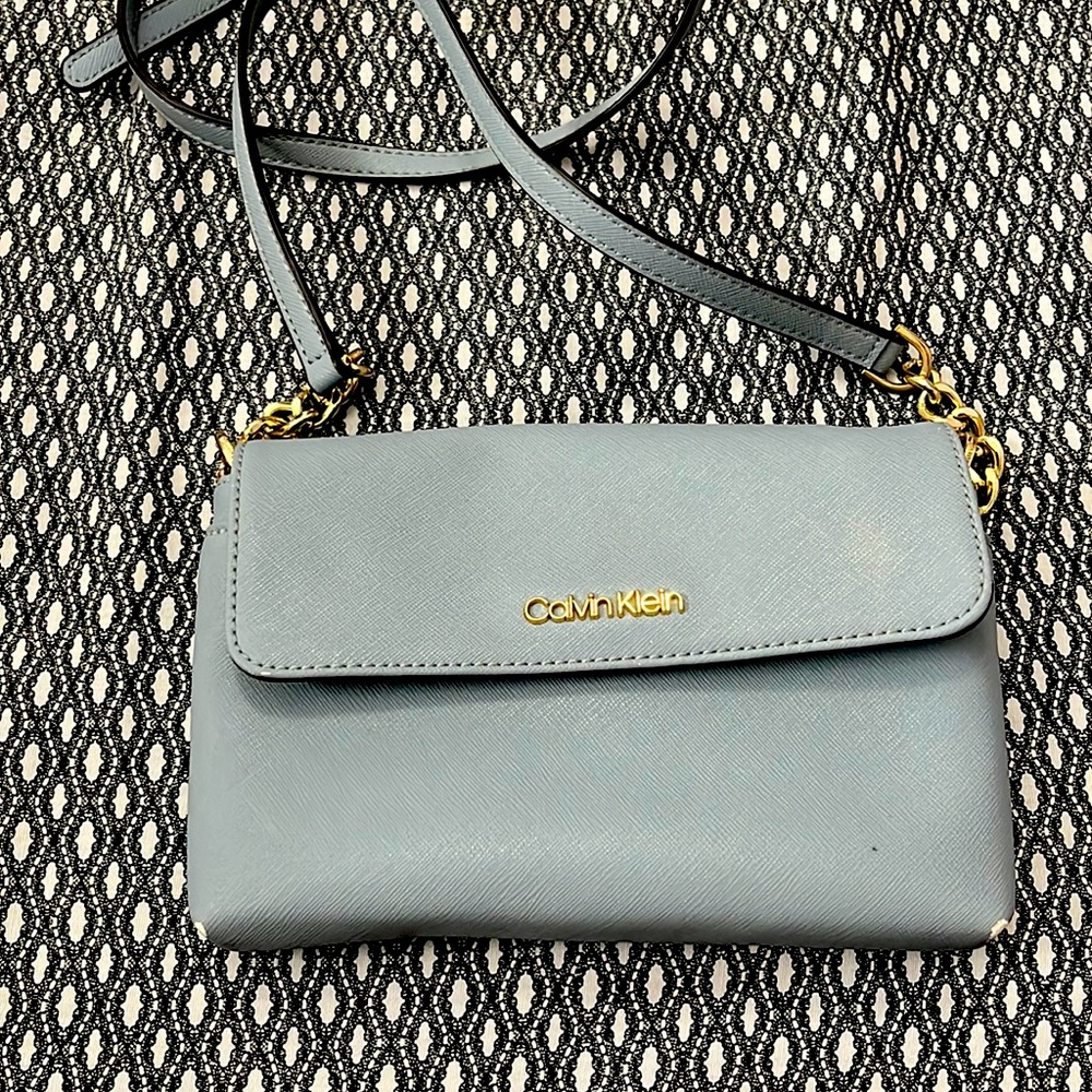 Calvin Klein blue purse